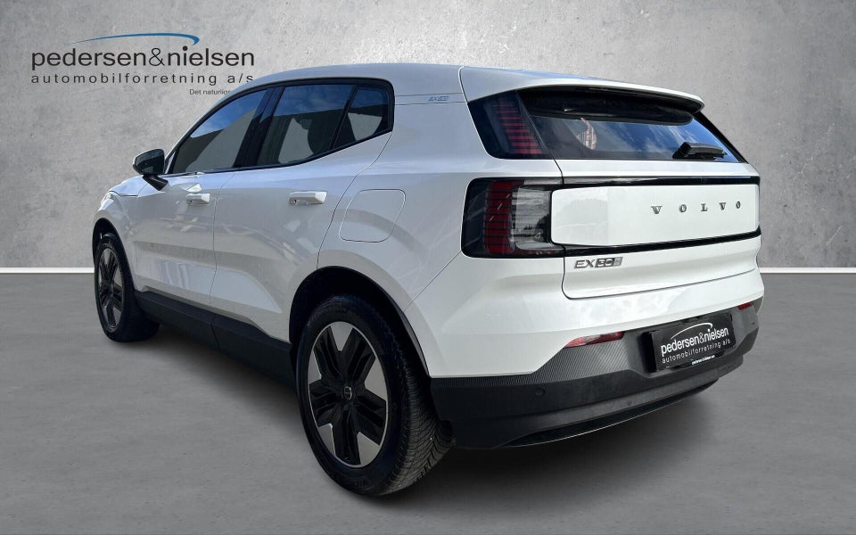 Volvo EX30 Extended Range Core 5d
