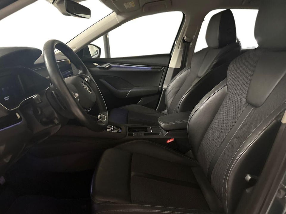 Skoda Octavia 1,4 TSi iV Plus Combi DSG 5d