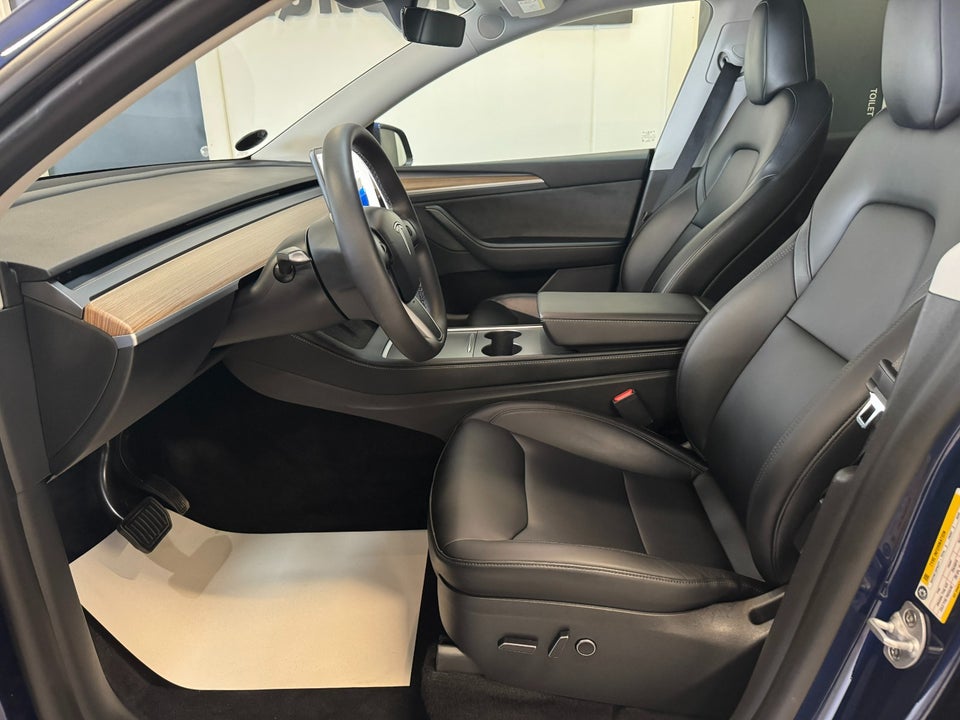 Tesla Model Y Long Range RWD 5d
