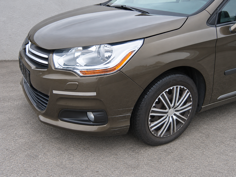 Citroën C4 1,4 VTi Attraction 5d