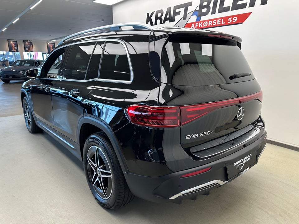 Mercedes EQB250+ AMG Line 7prs 5d
