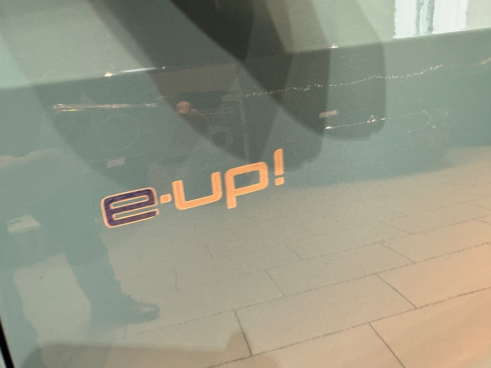 VW e-Up! High Up! 5d