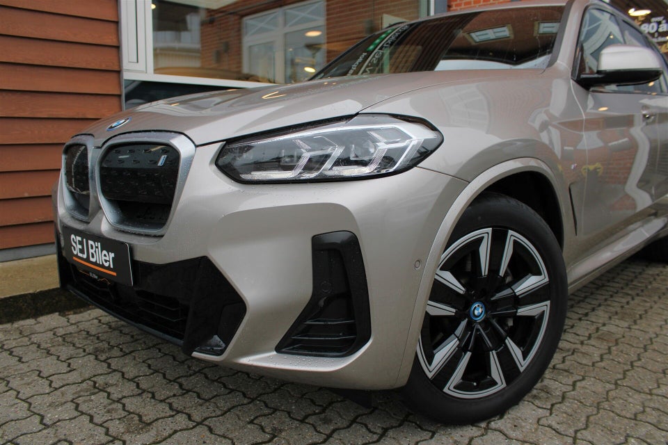 BMW iX3 Charged M-Sport 5d