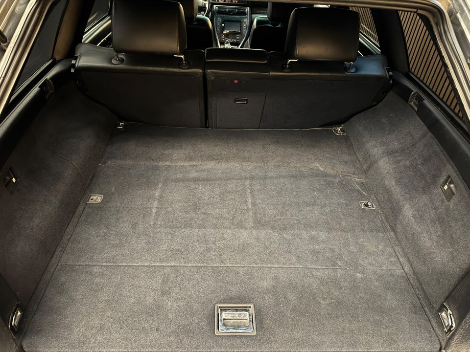 Audi S6 2,2 Avant 5d