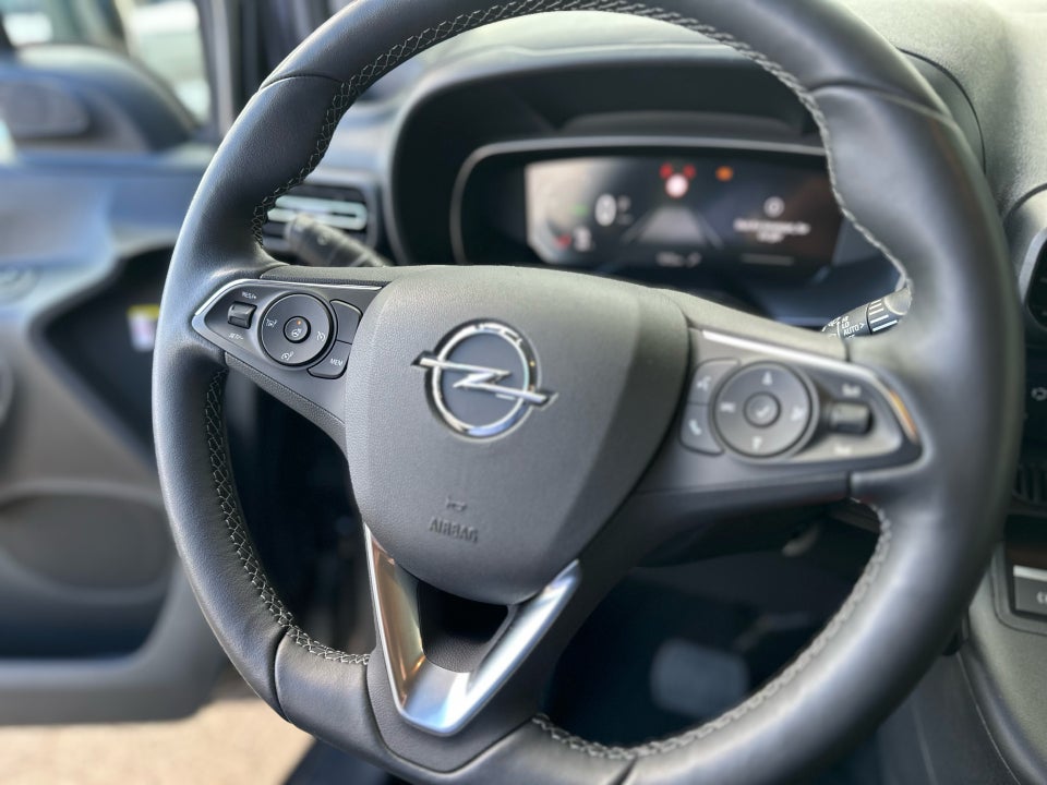 Opel Combo-e Life 50 Elegance+ L2 5d