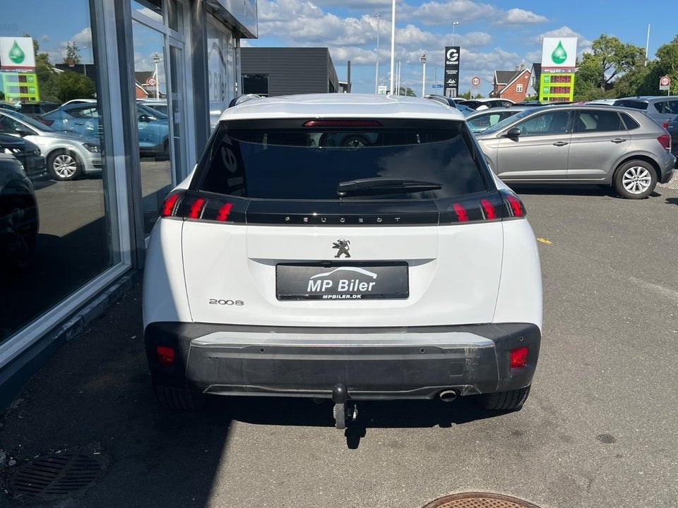 Peugeot 2008 1,5 BlueHDi 100 Allure Pack 5d