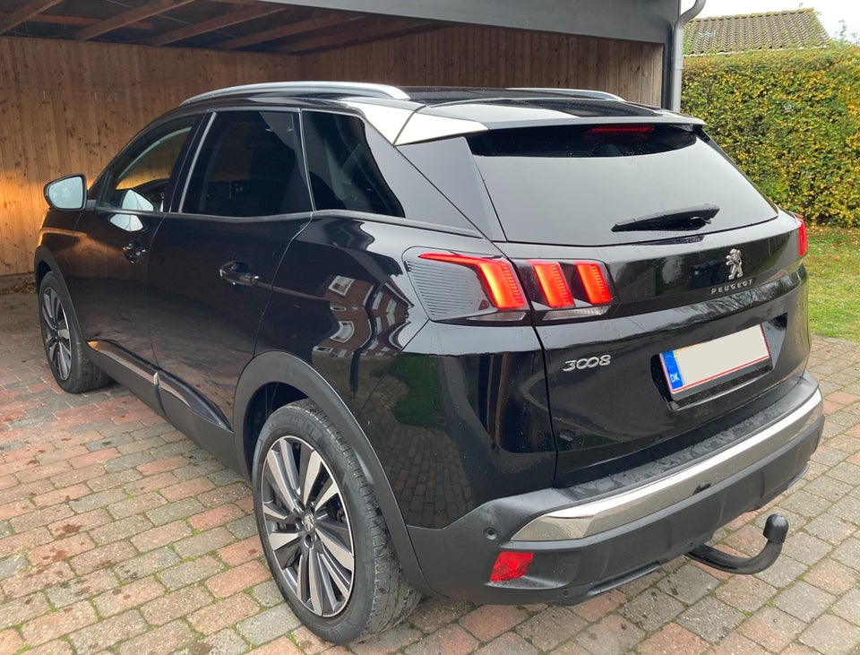 Peugeot 3008 1,2 PureTech 130 Allure EAT8 5d