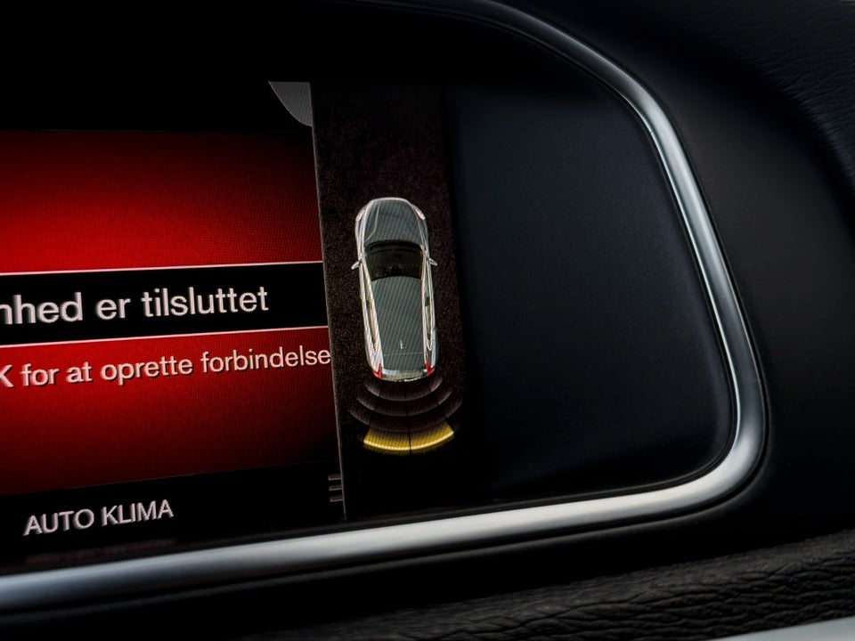 Volvo V40 2,0 T4 190 R-Design 5d