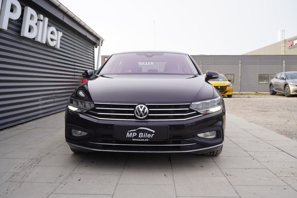 VW Passat 1,5 TSi 150 Elegance+ DSG 4d