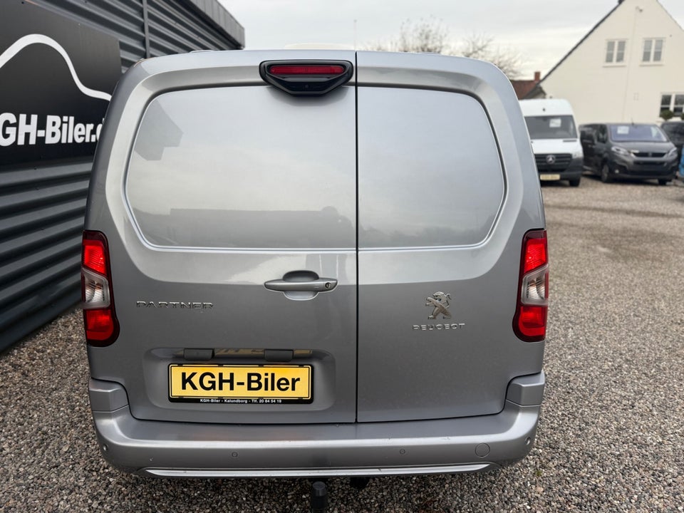 Peugeot Partner 1,5 BlueHDi 130 L1V1 Ultimate EAT8 Van