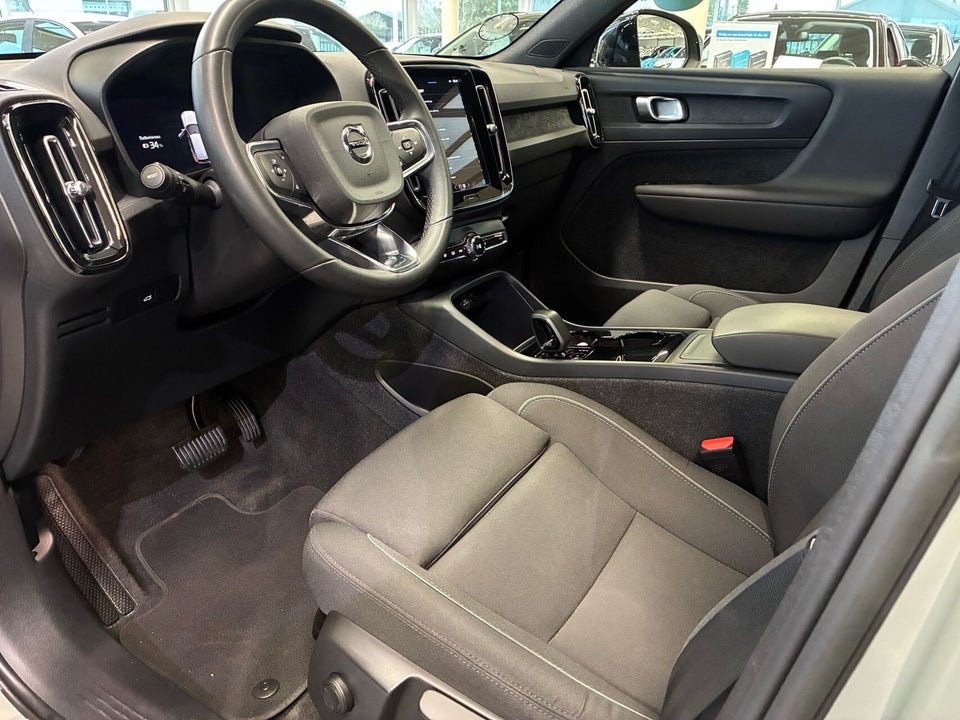 Volvo XC40 P6 ReCharge Core 5d