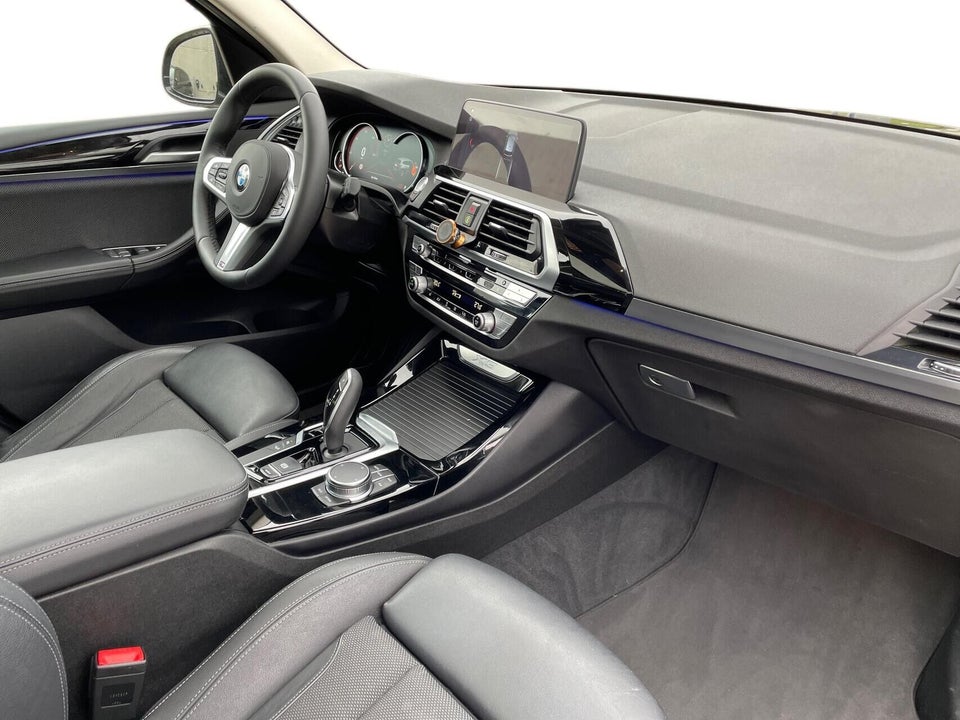BMW X3 2,0 xDrive30i X-Line aut. 5d