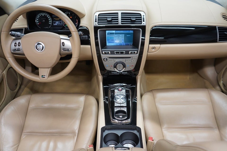 Jaguar XKR 5,0 S/C Convertible aut. 2d