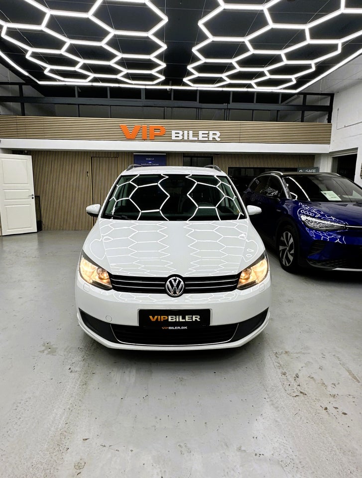 VW Touran 2,0 TDi 140 Comfortline DSG BM Van 5d