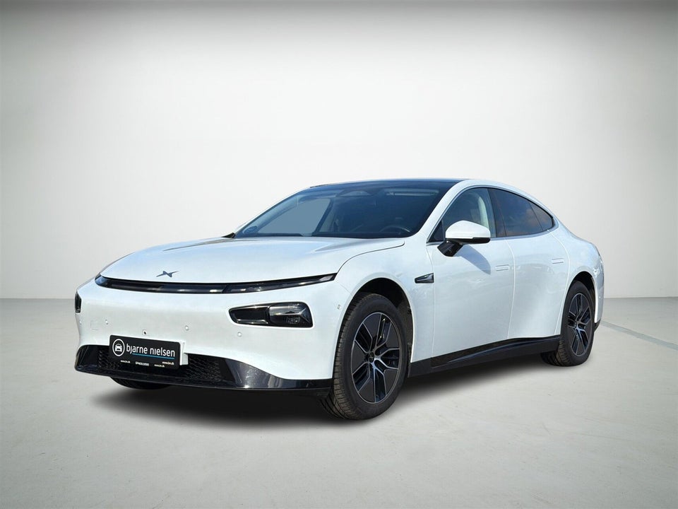 Xpeng P7 Long Range 4d