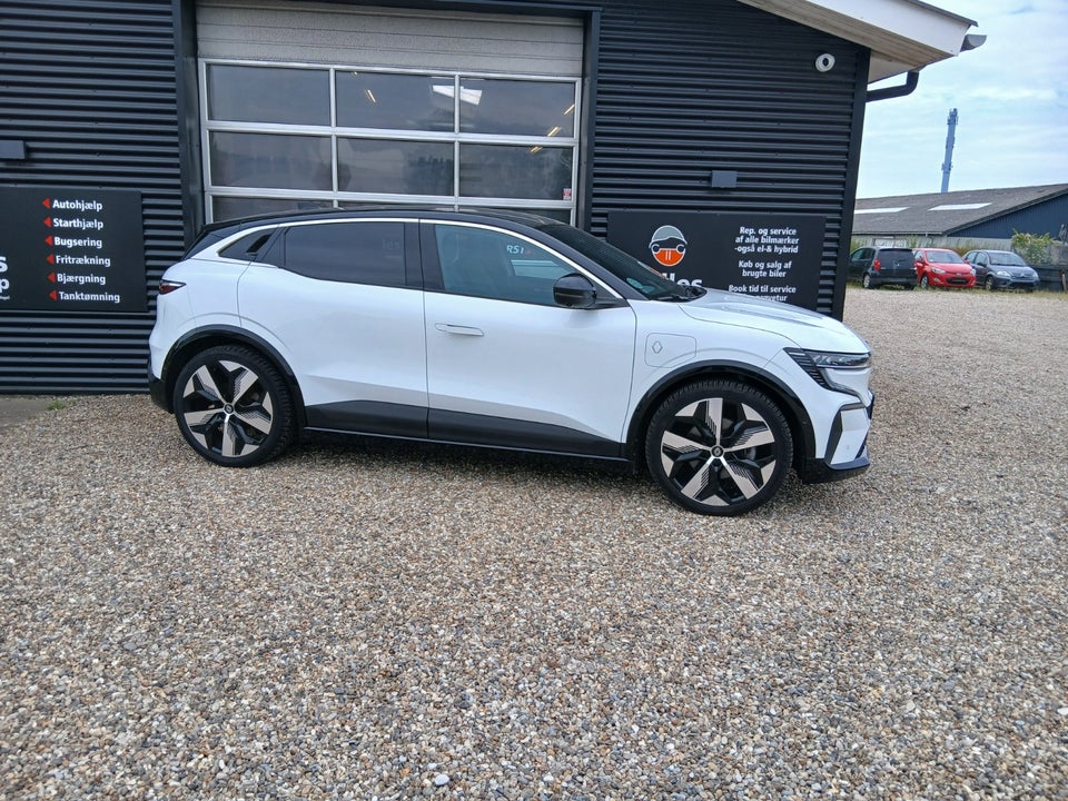 Renault Megane E-Tech 60 Techno 5d