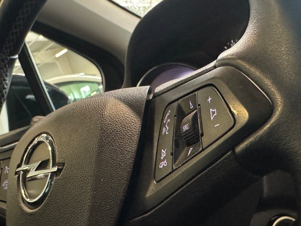 Opel Astra 1,0 T 105 Enjoy Sports Tourer 5d