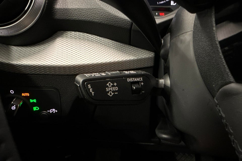 Audi Q2 35 TFSi S-line S-tr. 5d