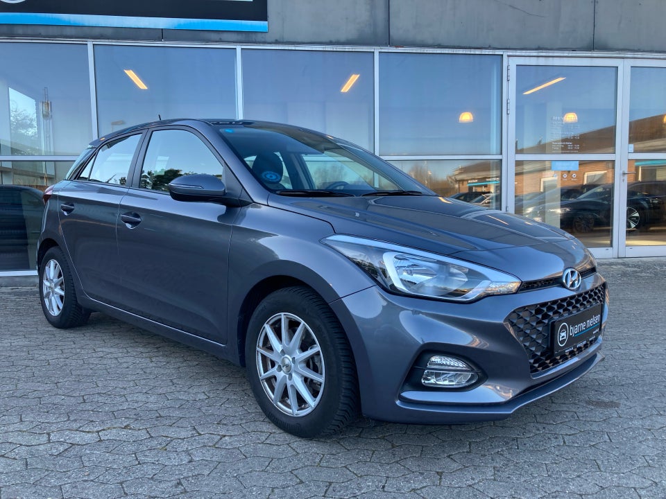 Hyundai i20 1,0 T-GDi Trend DCT 5d