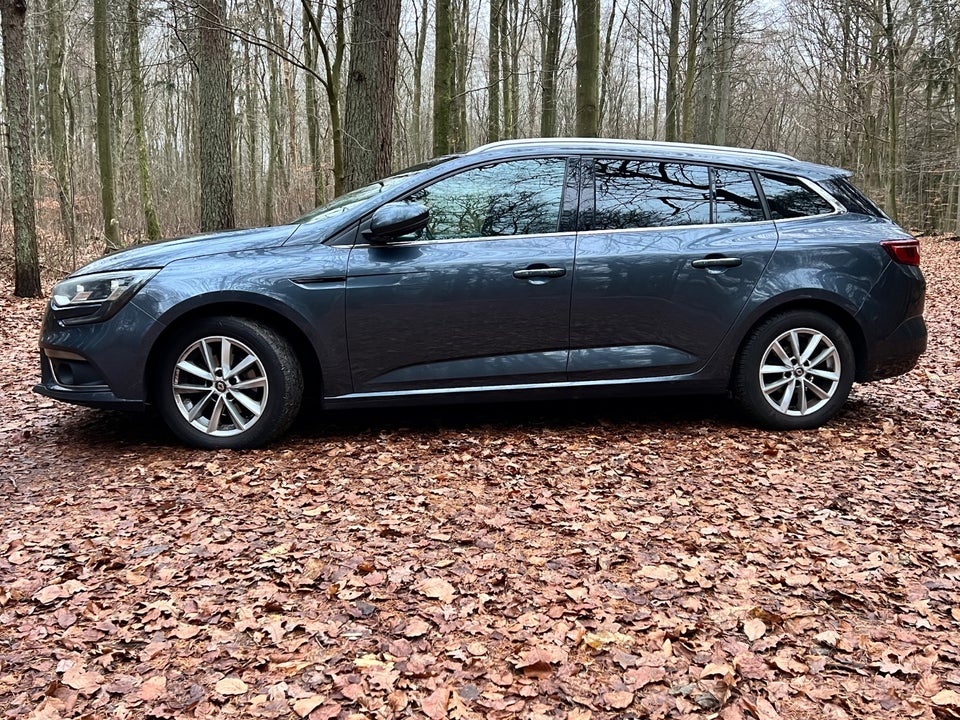 Renault Megane IV 1,2 TCe 100 Zen Sport Tourer 5d