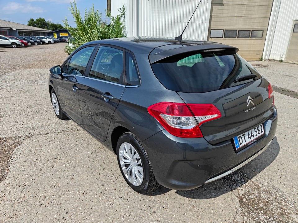 Citroën C4 1,2 PureTech 130 Attraction 5d