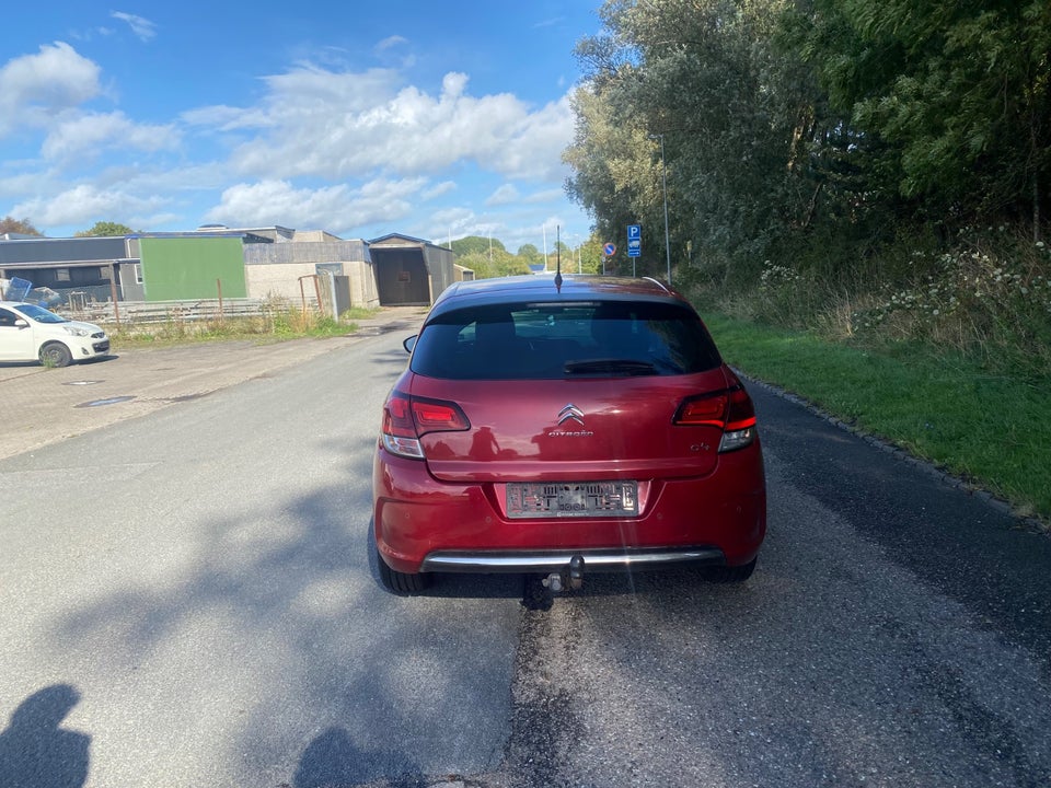 Citroën C4 1,2 PureTech 110 Feel 5d