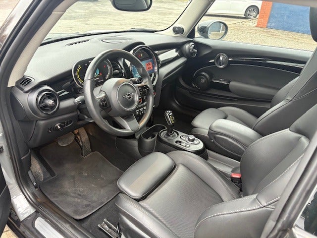 MINI Cooper SE Edition Premium Plus 3d