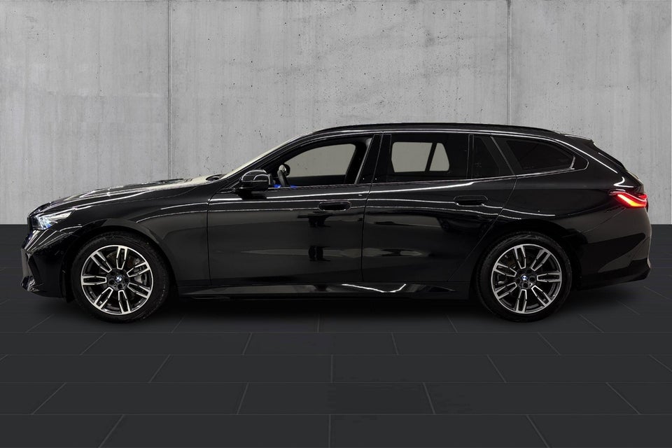 BMW i5 eDrive40 Touring M-Sport 5d
