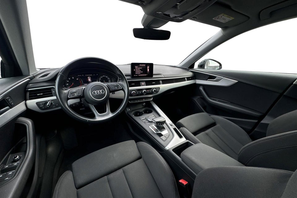 Audi A4 40 TFSi Sport Prestige Tour Avant S-tr. 5d