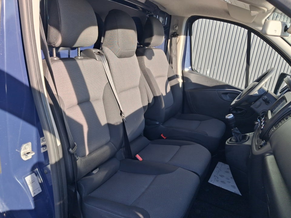 Renault Trafic T29 2,0 dCi 120 L2H1