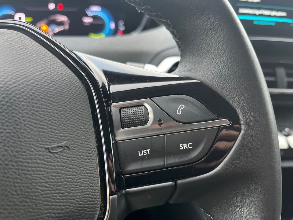 Peugeot 3008 1,6 Hybrid Allure Pack EAT8 5d