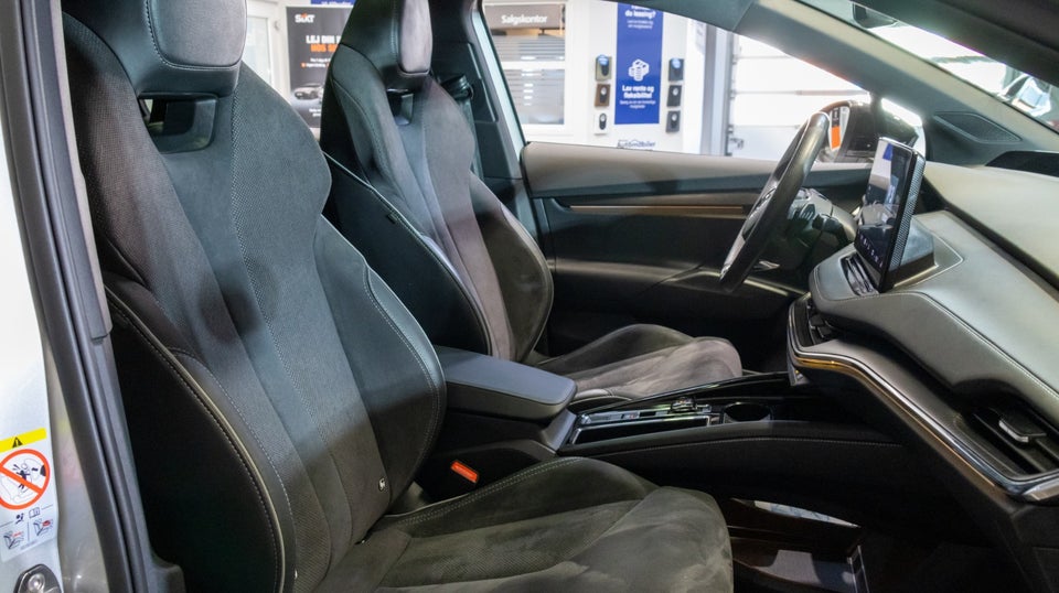 Skoda Enyaq 80x iV Sportline 5d