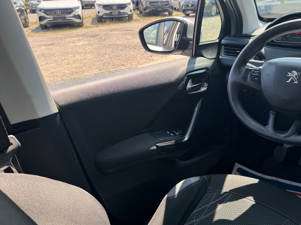 Peugeot 208 1,0 VTi Access Air 5d