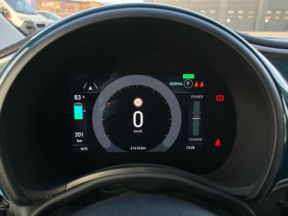 Fiat 500e 42 Icon 3d