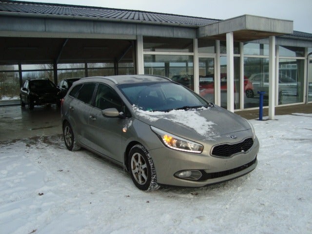 Kia Ceed 1,6 CRDi 128 Active SW 5d