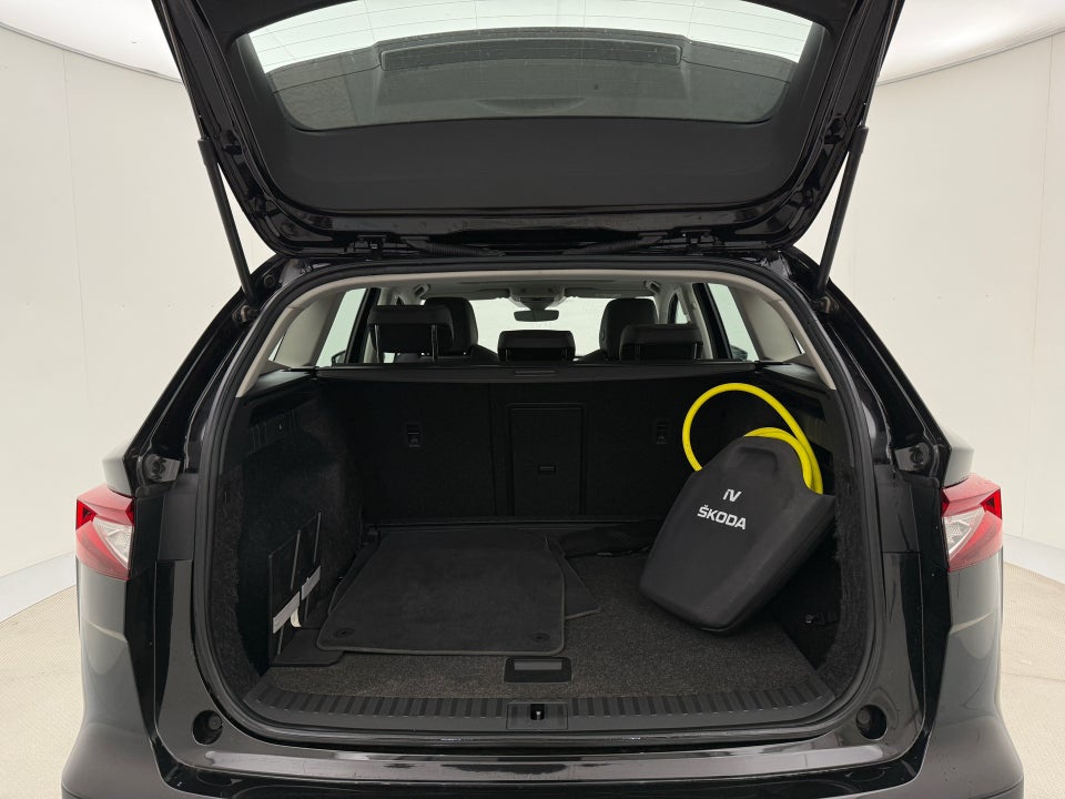 Skoda Enyaq 60 iV Loft 5d