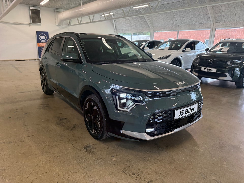 Kia Niro 64 EV Upgrade 5d