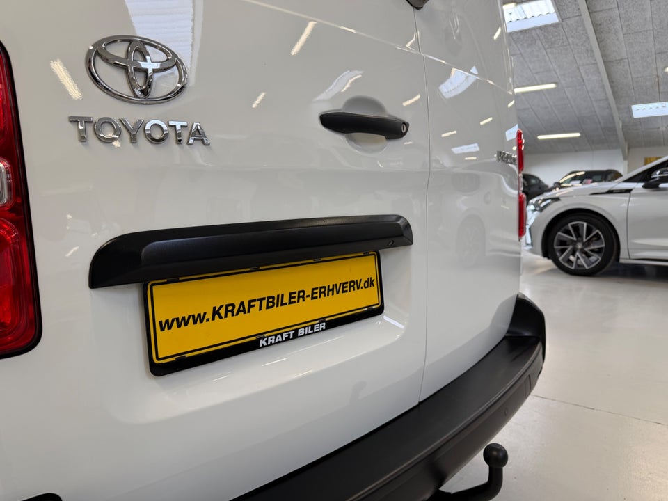 Toyota ProAce 2,0 D 120 Long Comfort Master aut. 5d