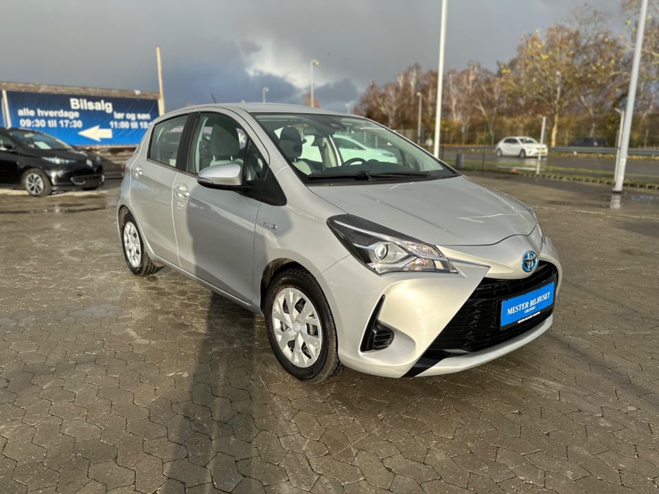 Toyota Yaris 1,5 Hybrid H2 Limited e-CVT 5d