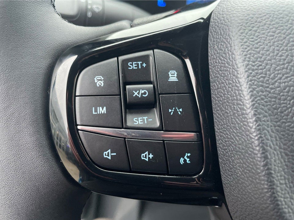 Ford Transit Custom 320L 64 Sport