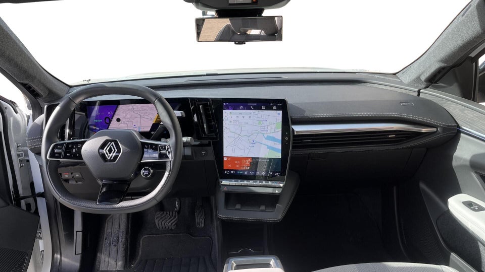 Renault Scenic E-Tech 87 Iconic 5d