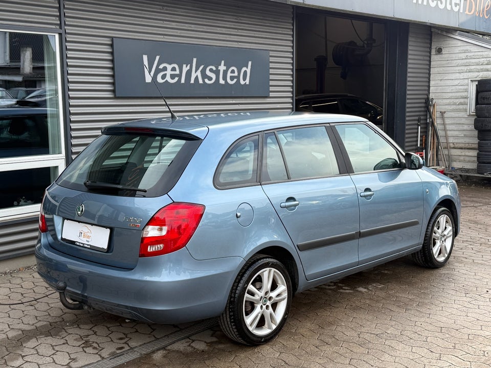 Skoda Fabia 1,2 TSi 105 Ambiente Combi DSG 5d