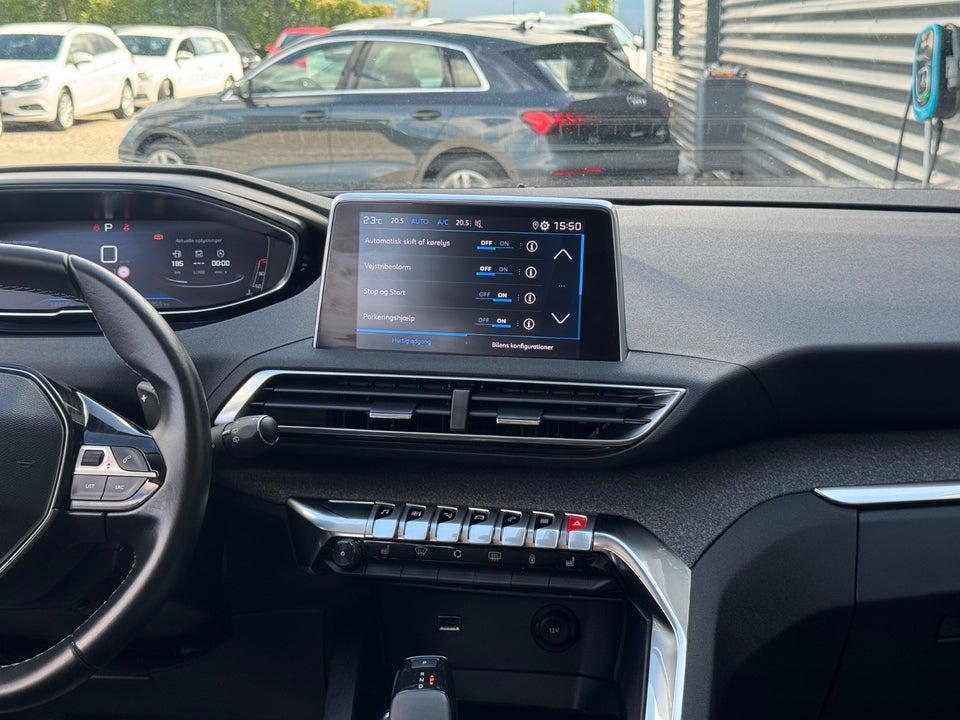 Peugeot 3008 1,5 BlueHDi 130 Allure Limited EAT8 5d