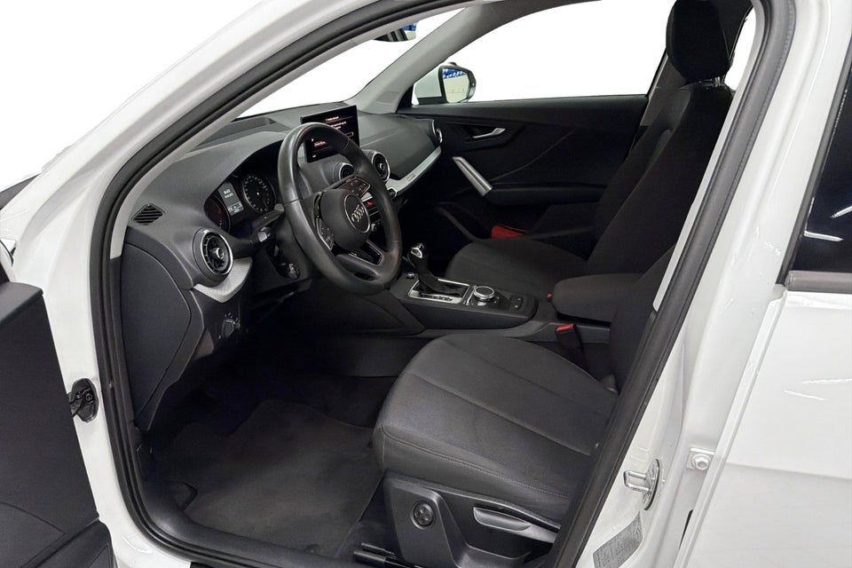 Audi Q2 35 TFSi Prestige S-tr. 5d