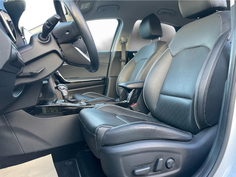 Kia XCeed 1,6 PHEV Upgrade Intro DCT 5d