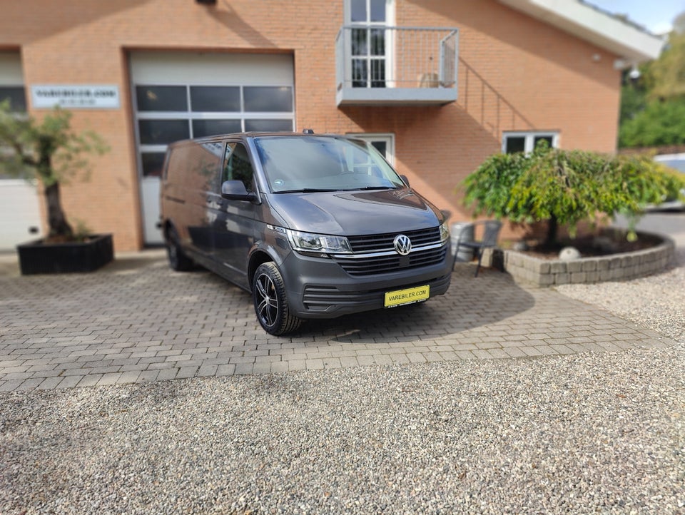 VW Transporter 2,0 TDi 150 Kassevogn DSG lang