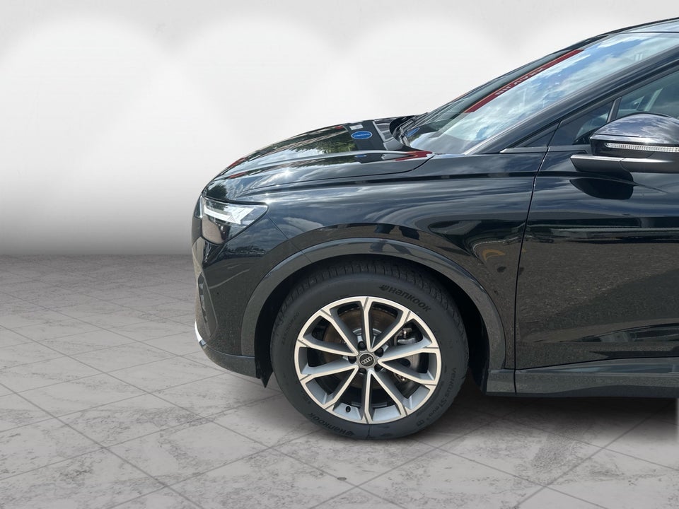 Audi Q4 e-tron 45 Advanced S-line 5d