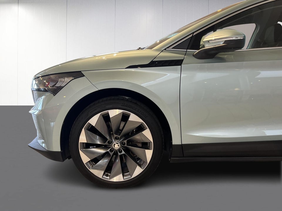 Skoda Enyaq 80 iV Premium 5d