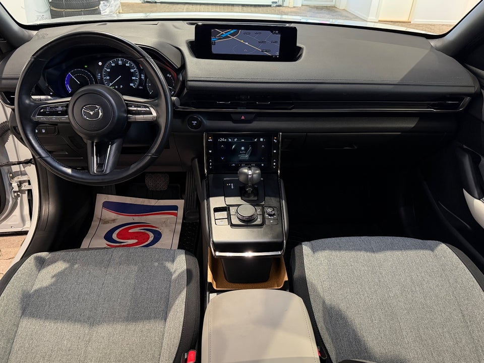 Mazda MX-30 e-SkyActiv Sky 5d