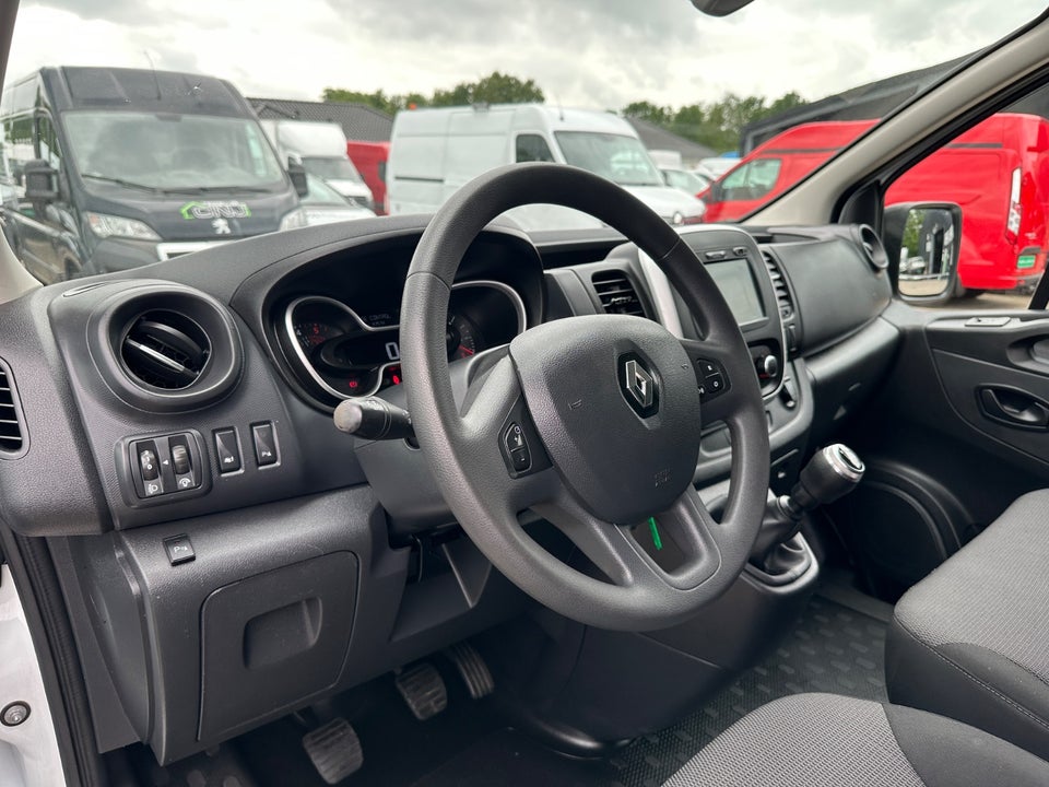 Renault Trafic T29 2,0 dCi 145 L2H2